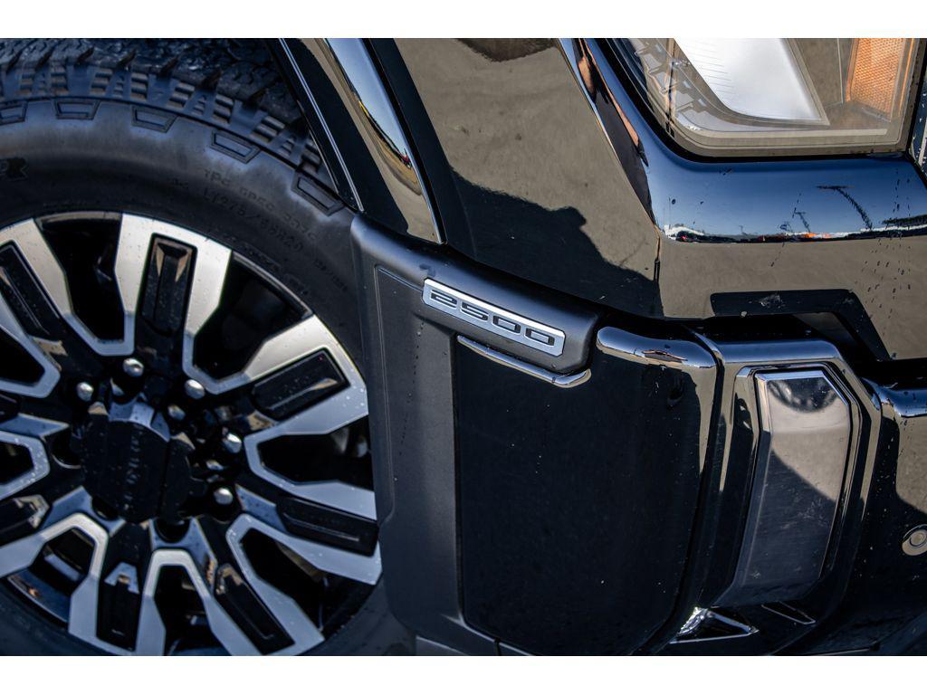 used 2024 GMC Sierra 2500 car, priced at $78,799