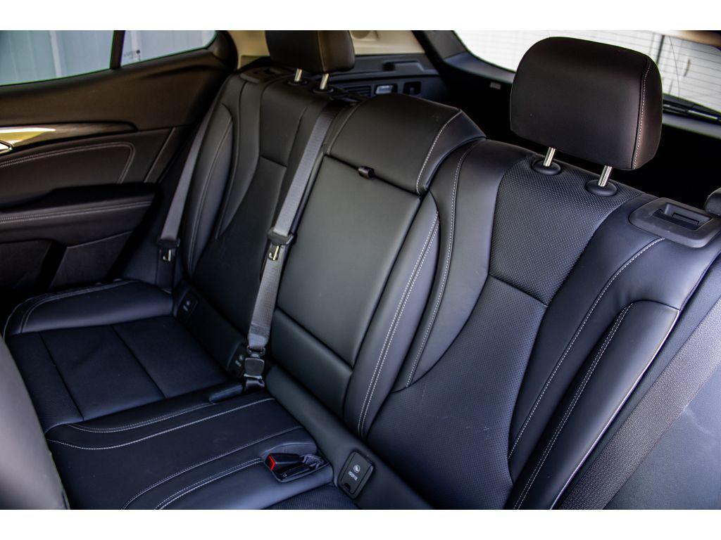 used 2023 Buick Envision car, priced at $23,599