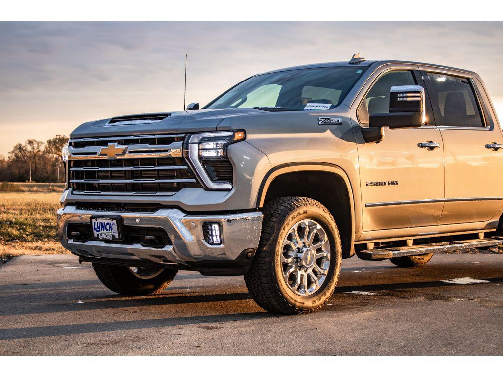 used 2025 Chevrolet Silverado 2500 car, priced at $69,499