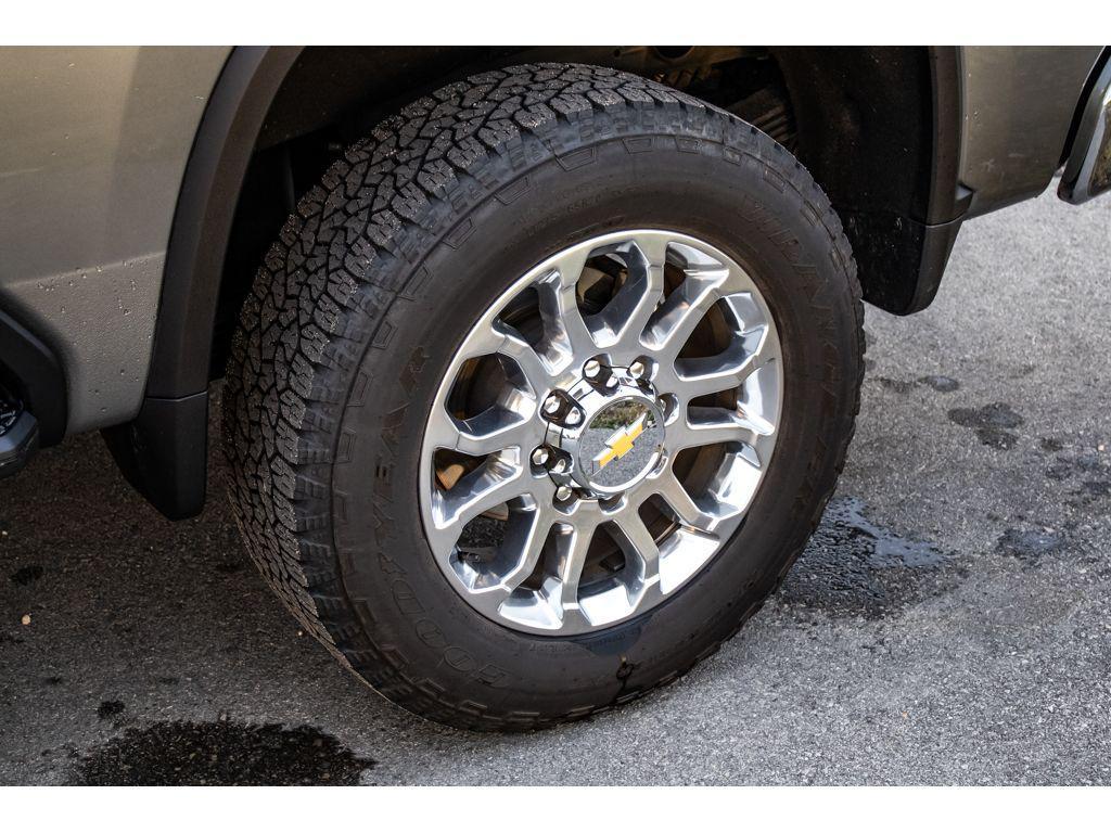 used 2025 Chevrolet Silverado 2500 car, priced at $69,499