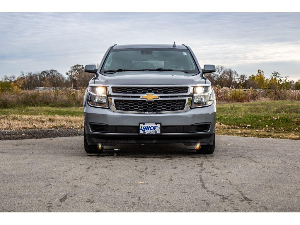 used 2020 Chevrolet Suburban car, priced at $26,999