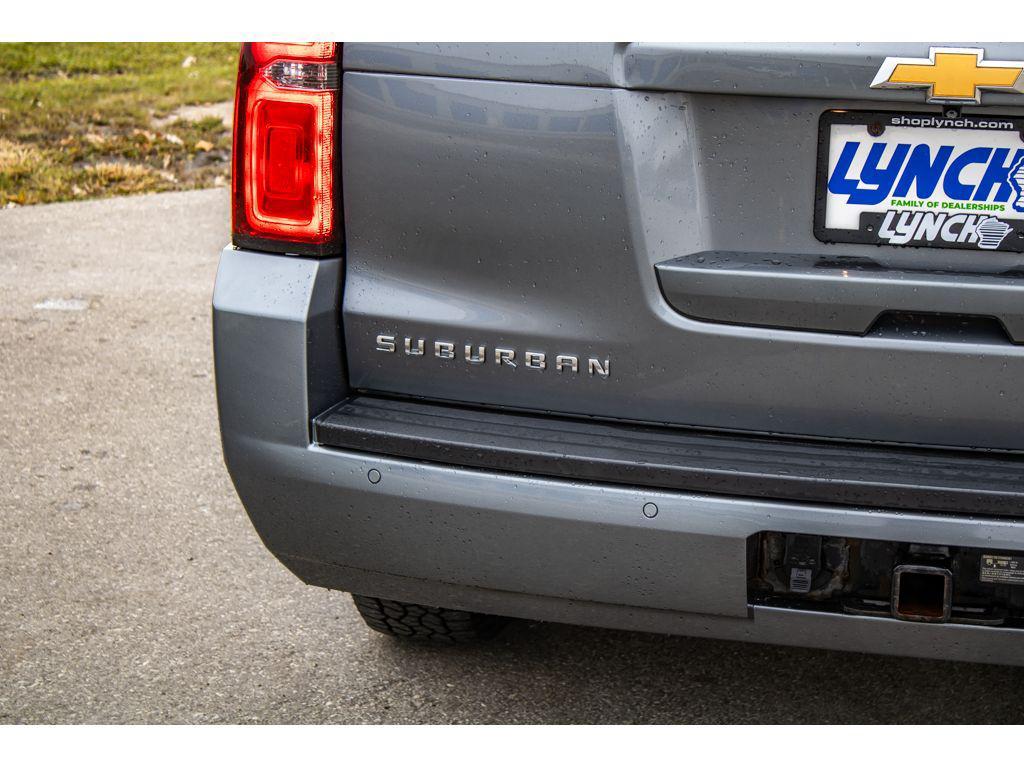 used 2020 Chevrolet Suburban car, priced at $26,999