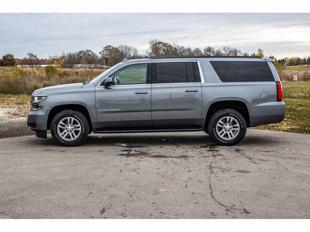 used 2020 Chevrolet Suburban car, priced at $26,999