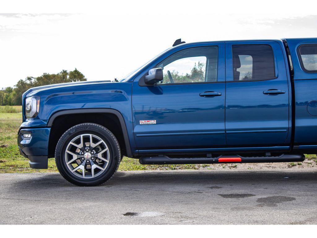 used 2018 GMC Sierra 1500 car, priced at $25,799