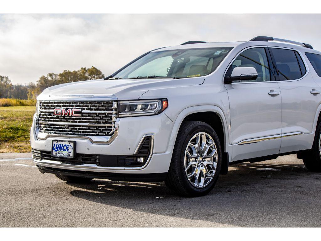 used 2022 GMC Acadia car, priced at $33,499