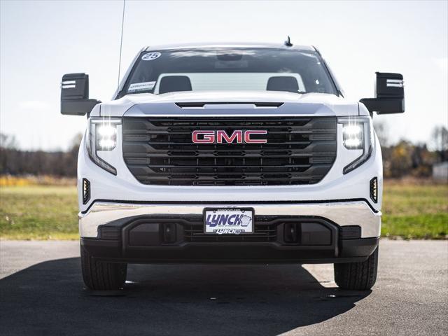 new 2025 GMC Sierra 1500 car, priced at $45,163