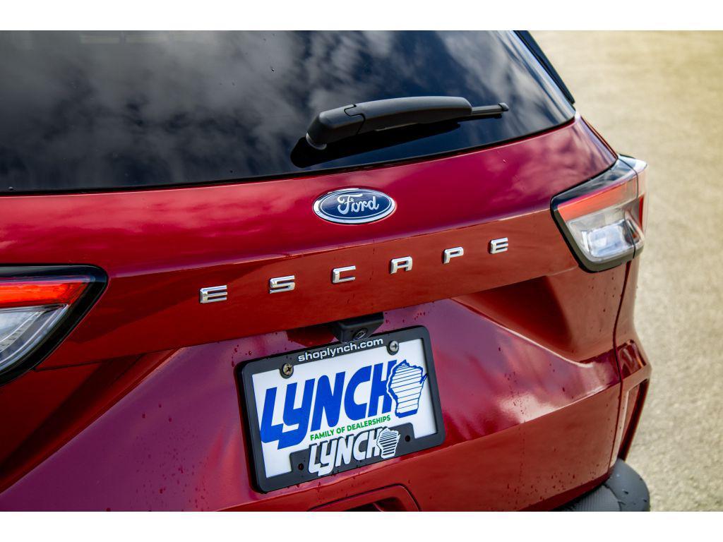 used 2022 Ford Escape car, priced at $22,999