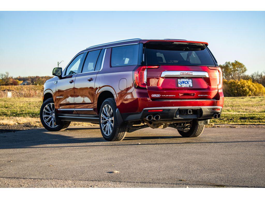 used 2021 GMC Yukon XL car, priced at $39,499