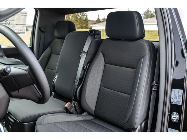 new 2025 GMC Sierra 1500 car, priced at $40,763