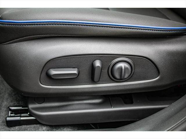 new 2025 Buick Envista car, priced at $28,682