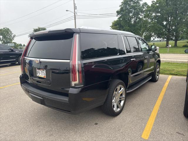 used 2019 Cadillac Escalade ESV car, priced at $33,999