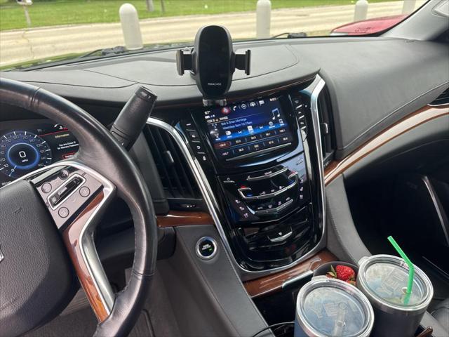used 2019 Cadillac Escalade ESV car, priced at $33,999