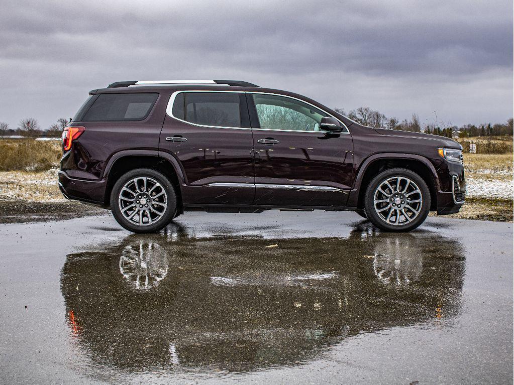 used 2020 GMC Acadia car, priced at $27,990