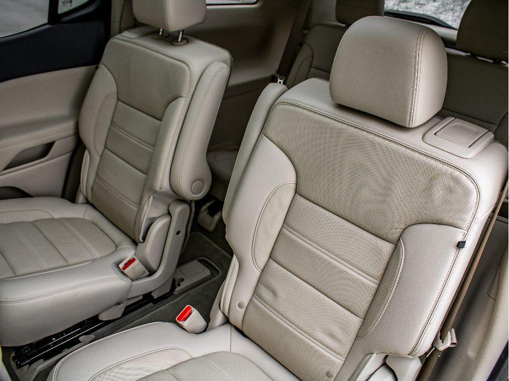 used 2020 GMC Acadia car, priced at $27,990