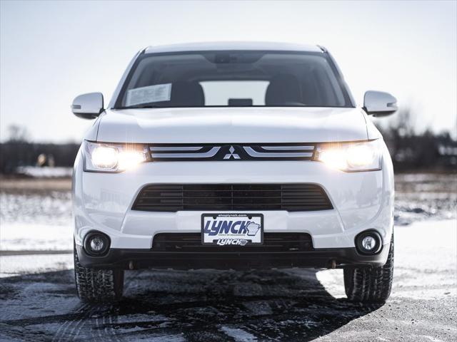 used 2014 Mitsubishi Outlander car, priced at $10,599