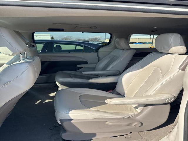 used 2021 Chrysler Pacifica Hybrid car, priced at $20,999