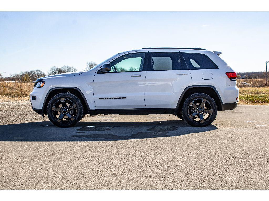used 2018 Jeep Grand Cherokee car, priced at $15,499