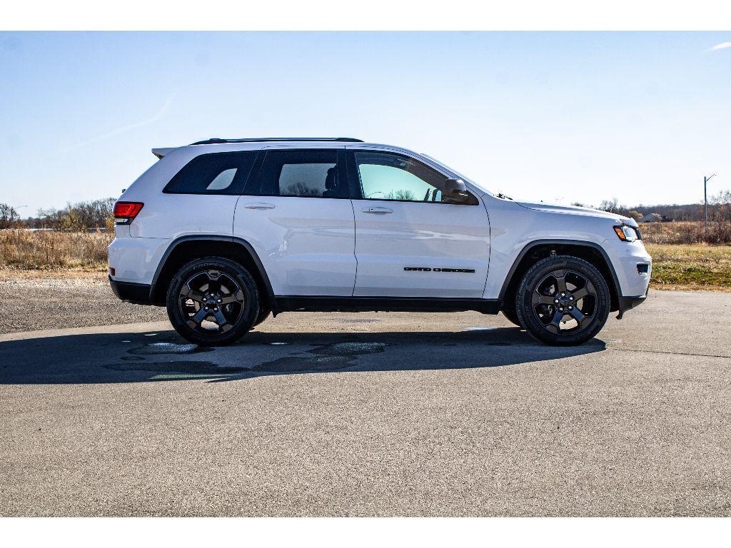 used 2018 Jeep Grand Cherokee car, priced at $15,499