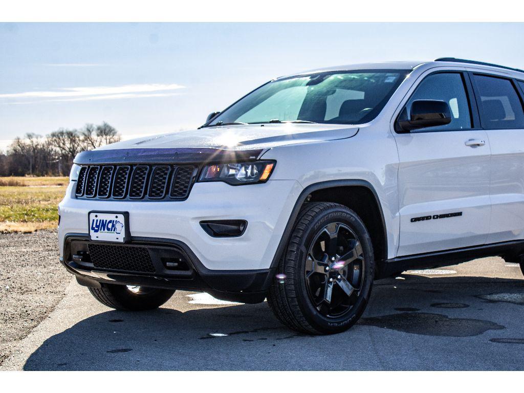 used 2018 Jeep Grand Cherokee car, priced at $15,499
