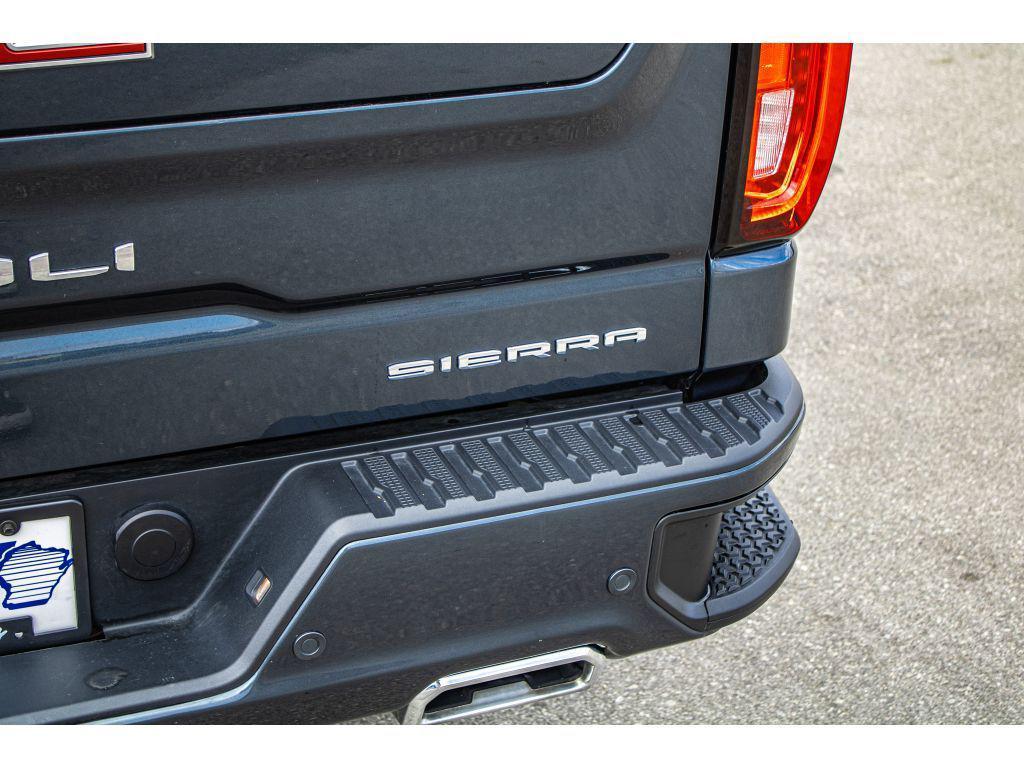 used 2020 GMC Sierra 1500 car, priced at $38,299
