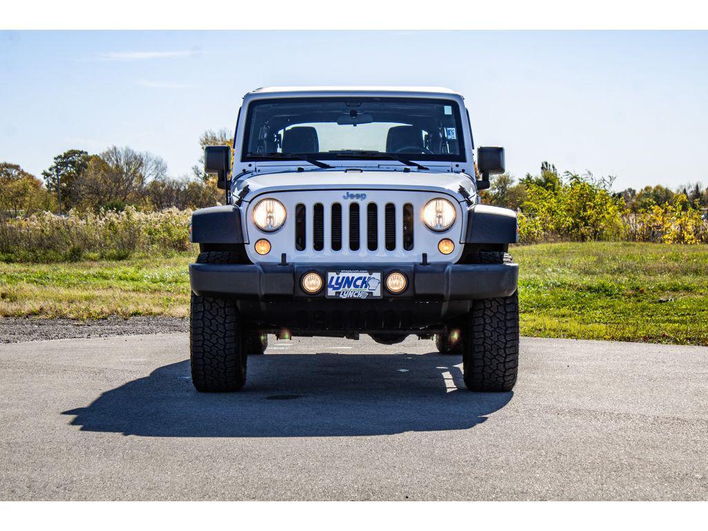 used 2015 Jeep Wrangler Unlimited car, priced at $17,999