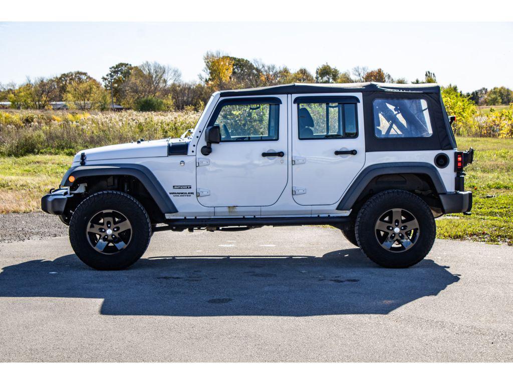 used 2015 Jeep Wrangler Unlimited car, priced at $17,999