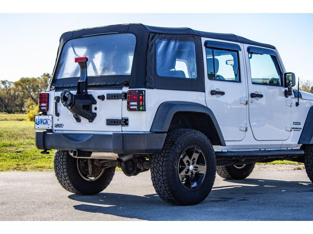used 2015 Jeep Wrangler Unlimited car, priced at $17,999