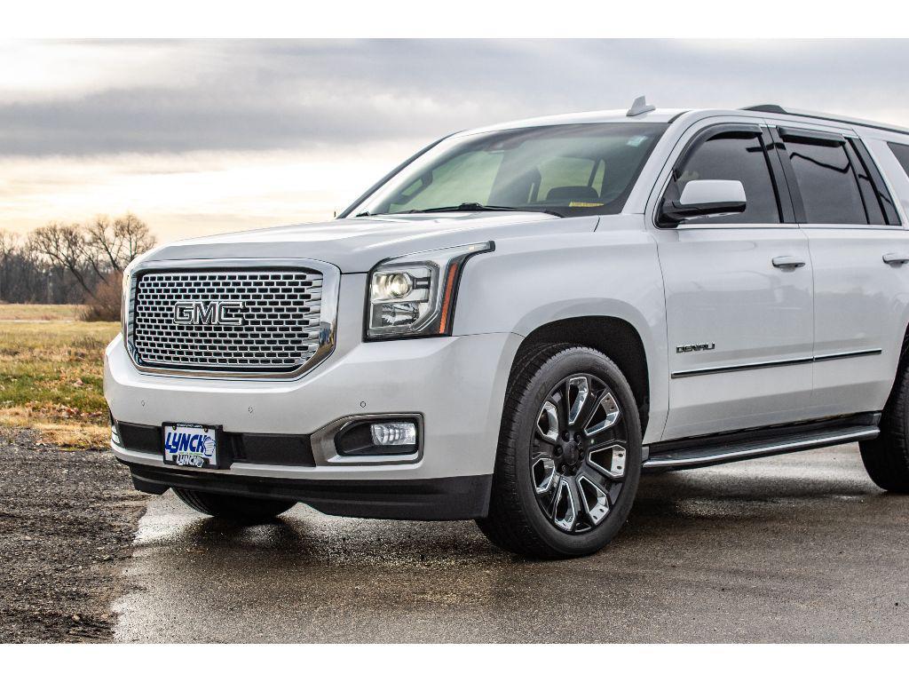 used 2016 GMC Yukon car, priced at $18,499