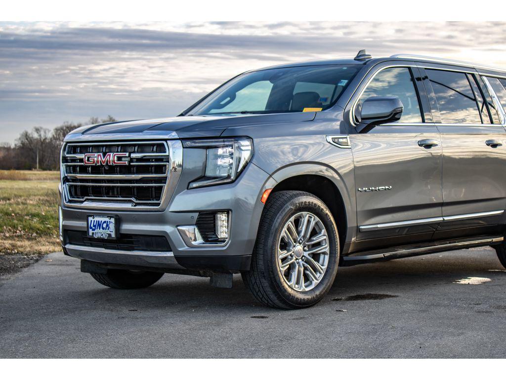used 2022 GMC Yukon XL car, priced at $35,999