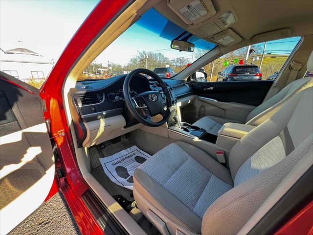 used 2014 Toyota Camry Hybrid car, priced at $14,757