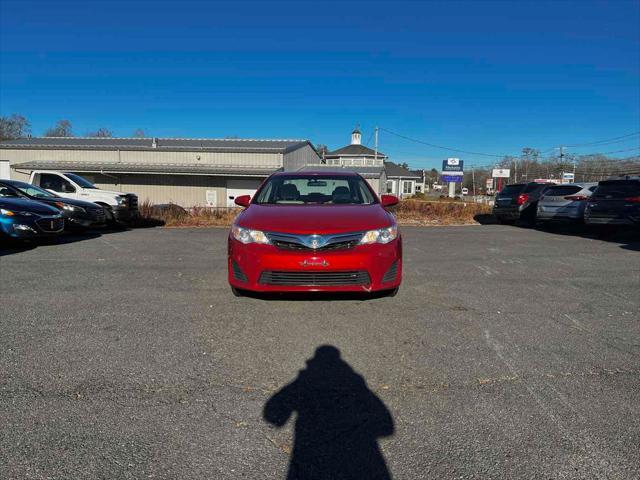 used 2014 Toyota Camry Hybrid car, priced at $14,757