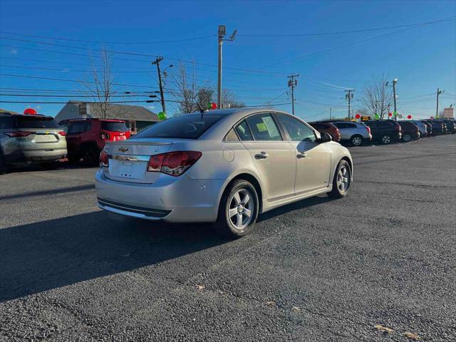 used 2014 Chevrolet Cruze car, priced at $10,295