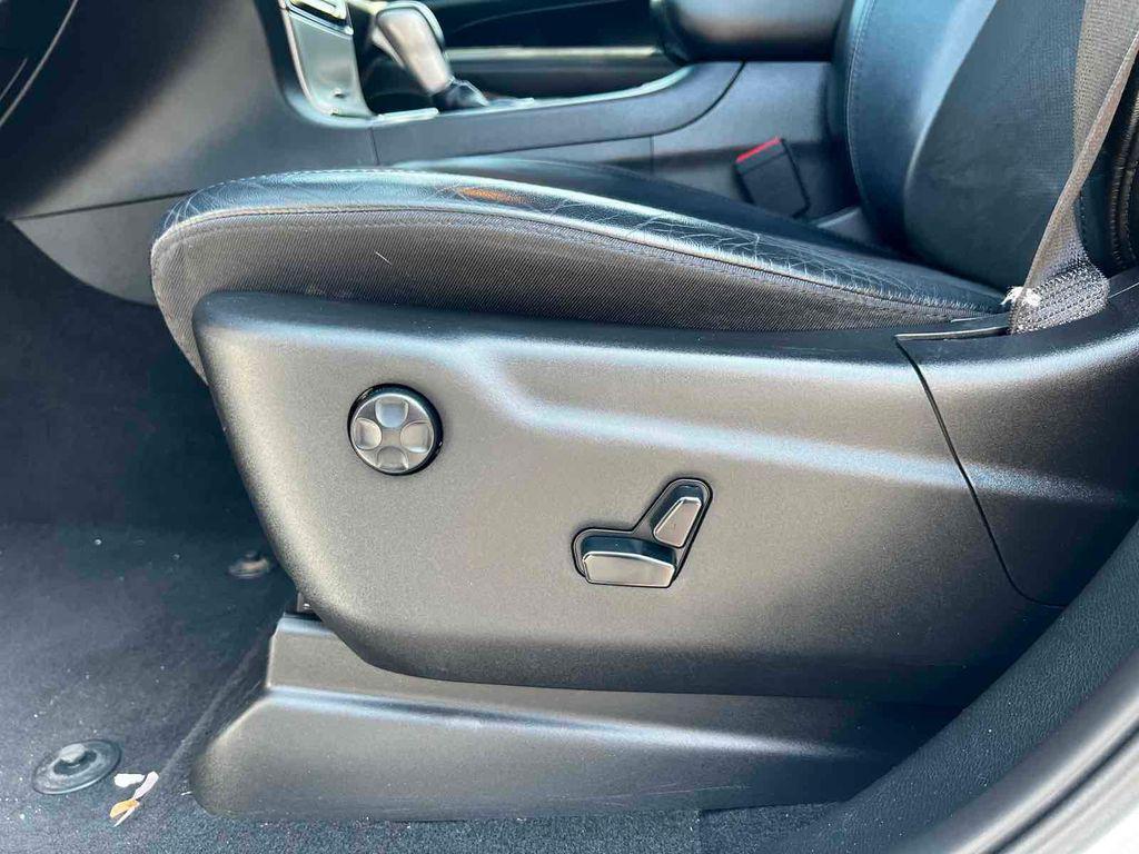 used 2020 Jeep Grand Cherokee car, priced at $22,924