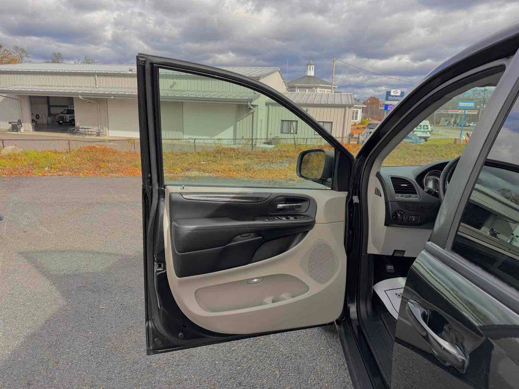 used 2017 Dodge Grand Caravan car, priced at $15,988