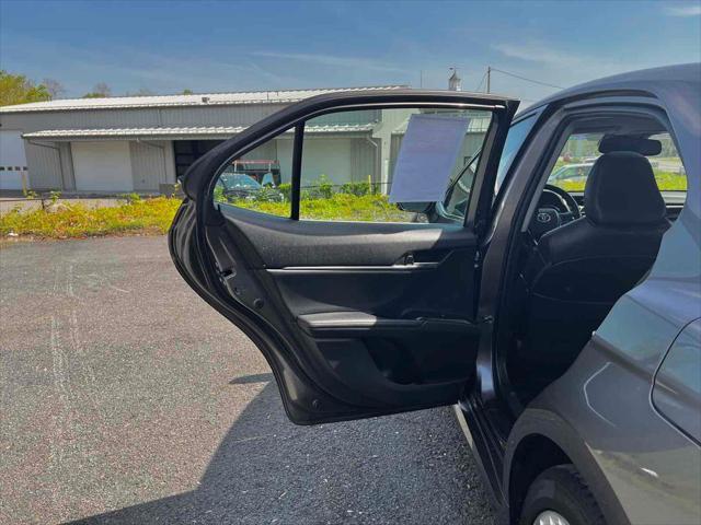 used 2020 Toyota Camry Hybrid car, priced at $26,933