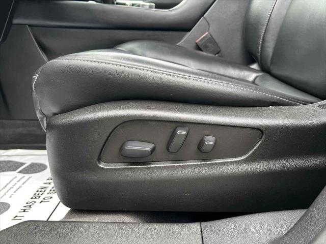 used 2023 Cadillac XT4 car, priced at $26,988