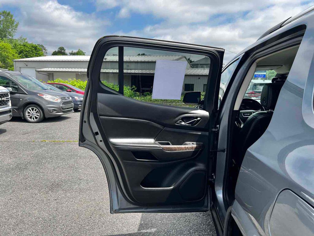 used 2020 GMC Acadia car, priced at $22,995