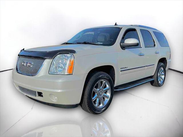 used 2014 GMC Yukon car, priced at $23,549