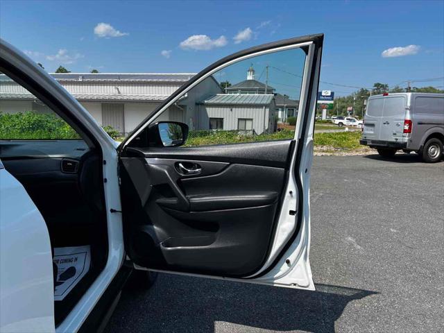 used 2017 Nissan Rogue car, priced at $14,959