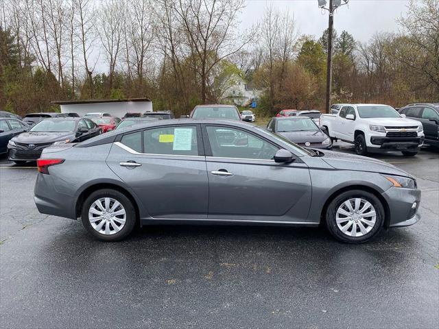 used 2022 Nissan Altima car, priced at $18,275