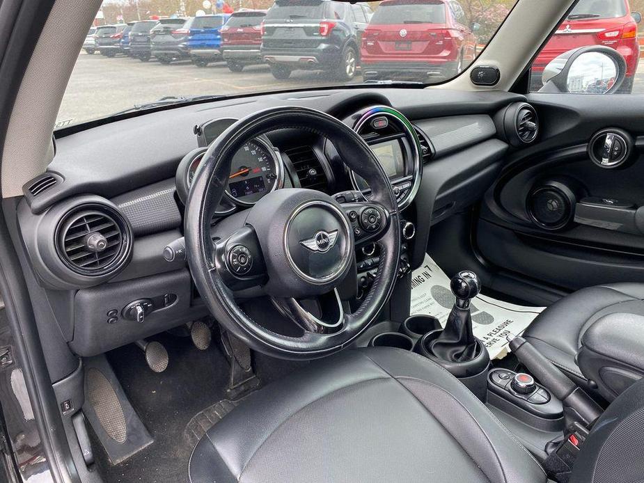 used 2018 MINI Hardtop car, priced at $15,534