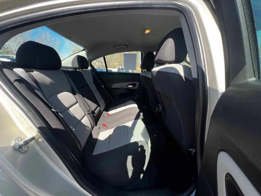 used 2014 Chevrolet Cruze car, priced at $9,495