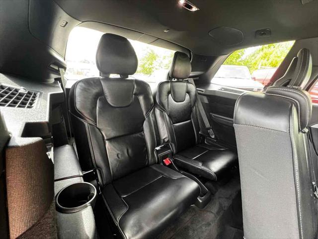 used 2022 Volvo XC90 Recharge Plug-In Hybrid car, priced at $48,612