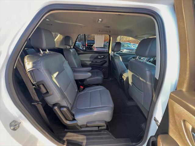used 2021 Chevrolet Traverse car, priced at $27,455