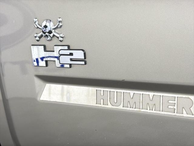 used 2004 Hummer H2 car, priced at $12,995