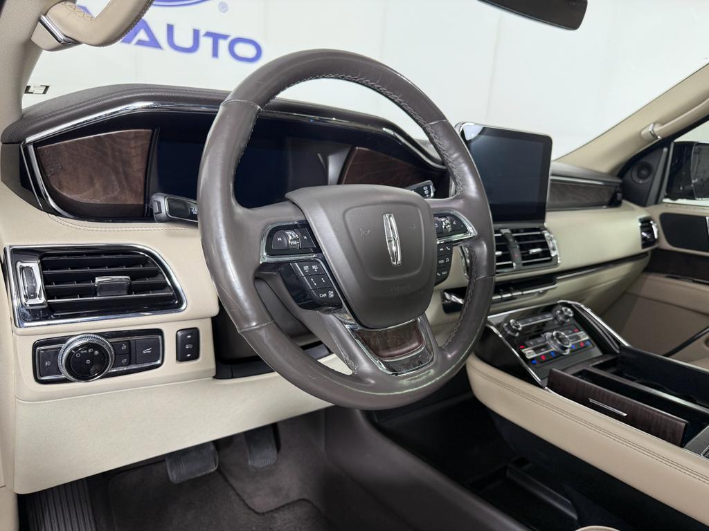 used 2019 Lincoln Navigator L car, priced at $39,995