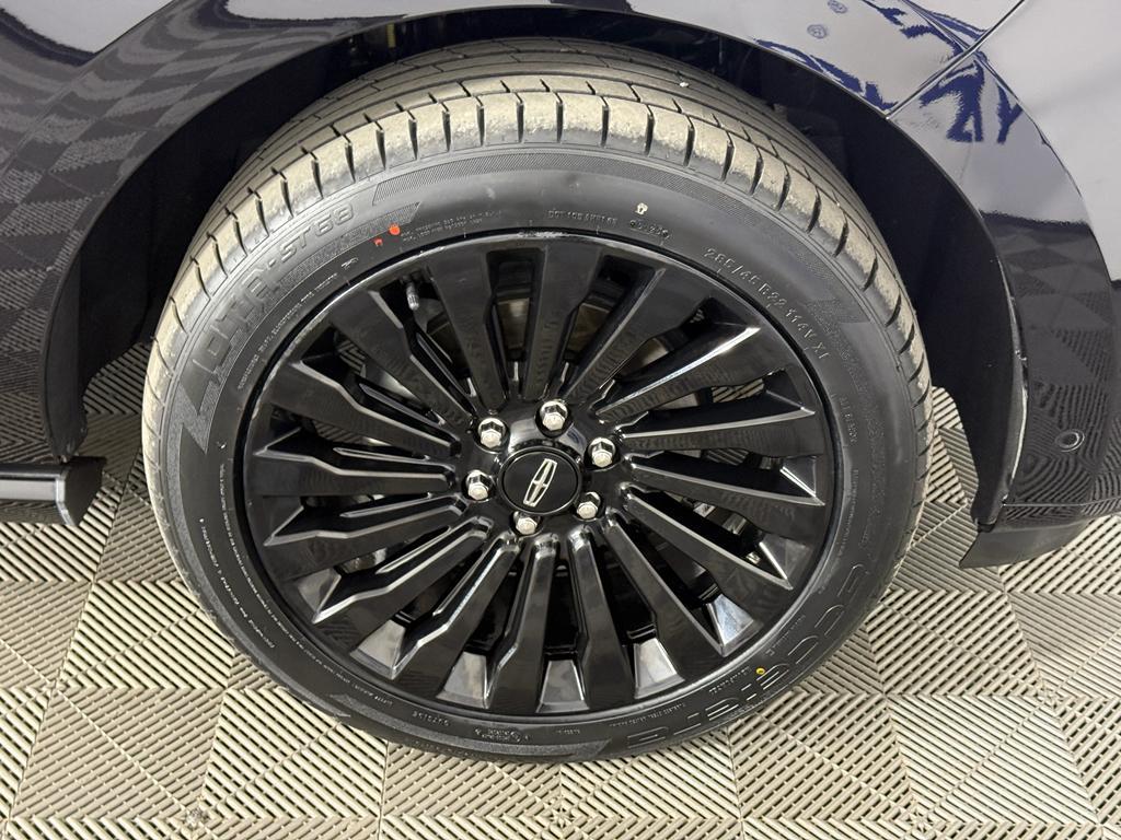 used 2019 Lincoln Navigator L car, priced at $39,995