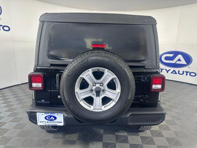 used 2020 Jeep Wrangler Unlimited car, priced at $27,503