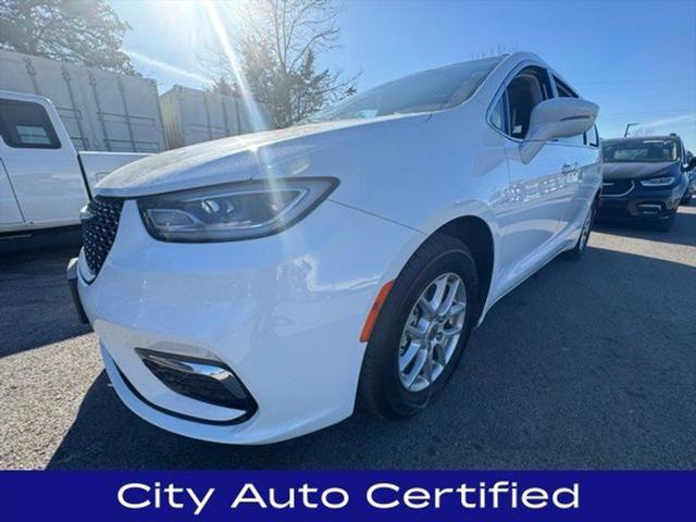 used 2022 Chrysler Pacifica car, priced at $21,440