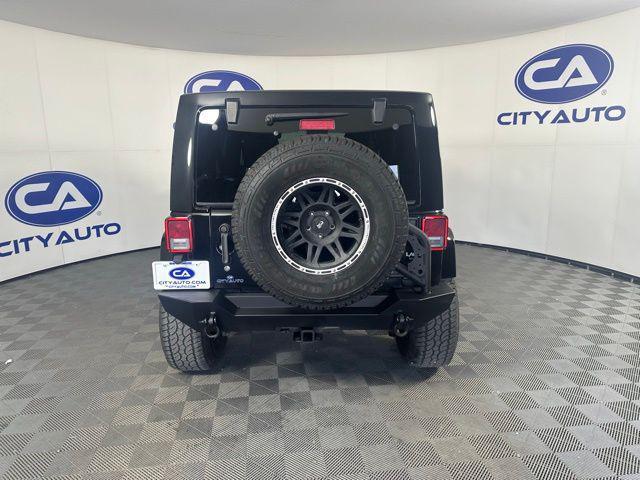 used 2014 Jeep Wrangler Unlimited car, priced at $20,000